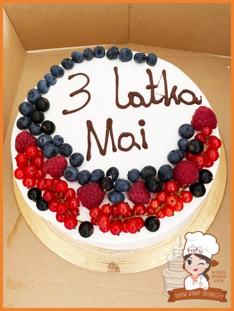 tort_owocowo_smietanowy_pyzipyzi