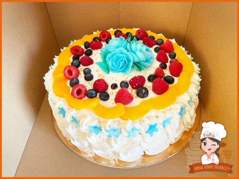 tort_owocowosmietanowy_pyzipyzi