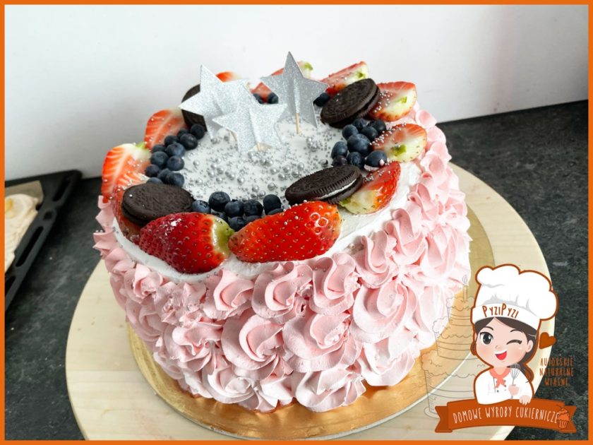 tort_rozowy_pyzipyzi