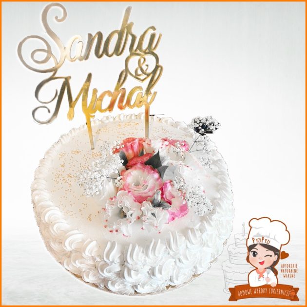 tort_slubny_zywe_kwiaty_pyzipyzi