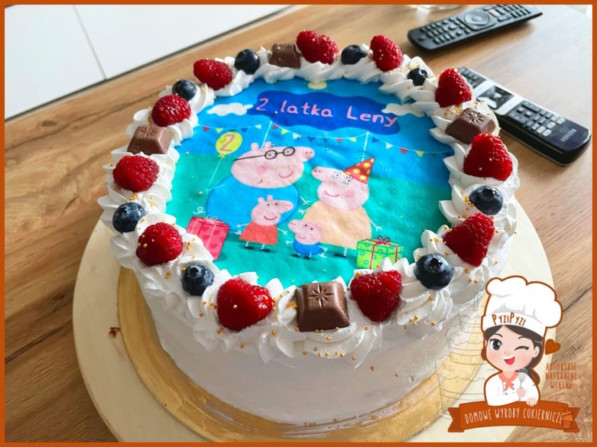 tort_swinka_peppa_oplatek_pyzipyzi