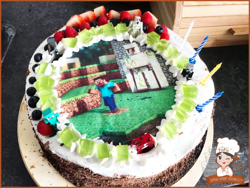 tort_z_minecraftem_pyzipyzi