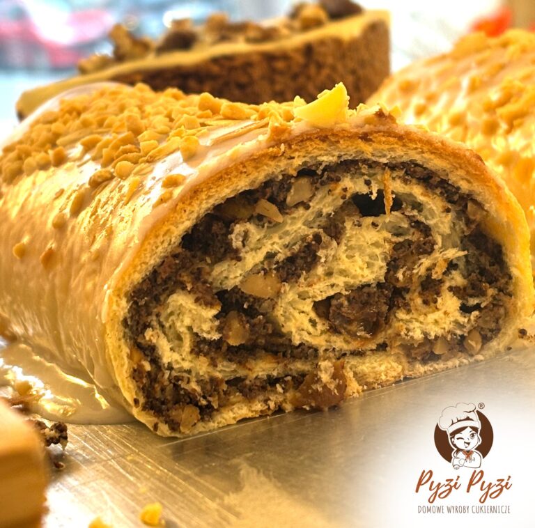 Makowiec – Smak, Tradycja i Polska Historia Cukiernictwa 🍰🇵🇱